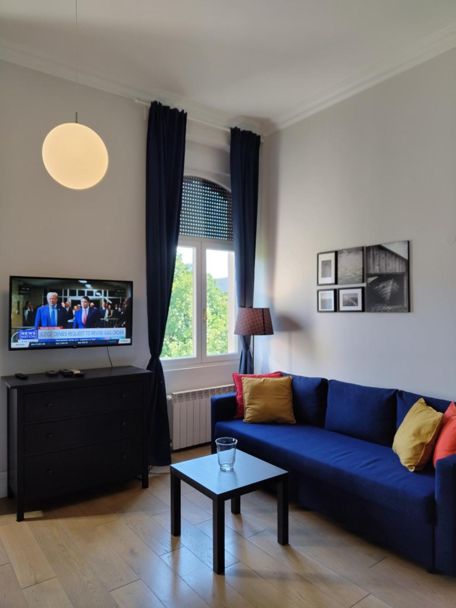 Apartment Theatrum Загреб Экстерьер фото